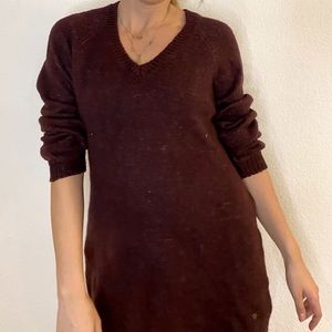 Oversized Long V-Neck Maroon Sweater